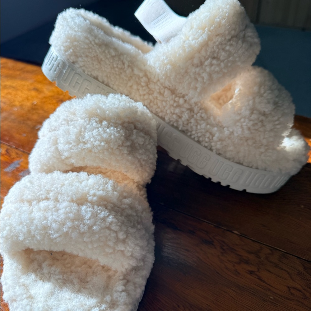 UGG Cream Kids Slippers